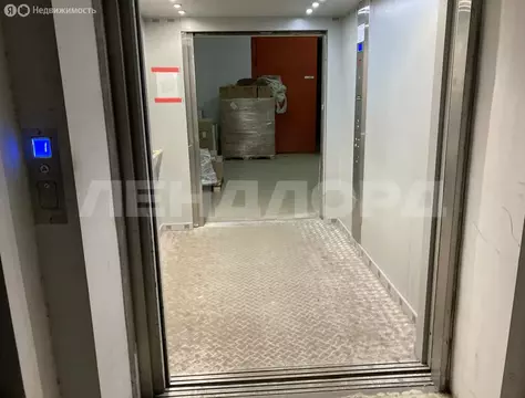 Склад (105.5 м)