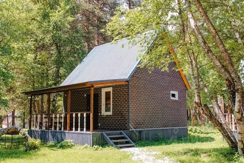 Дом в Карачаево-Черкесия, Зеленчукский район, с. Архыз проезд Таулу ...