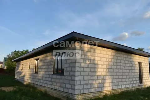 Дом в Липецкая область, Грязинский район, Двуреченский сельсовет, с. ...