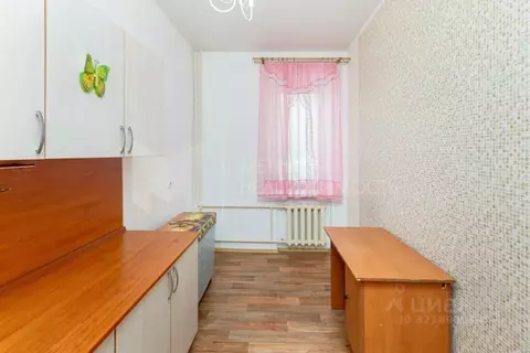 2-к кв. Тюменская область, Тюмень ул. Избышева, 6 (54.8 м)