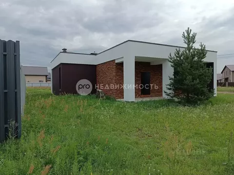 Дом в Рязанская область, Рязанский район, Дубровическое с/пос, с. ...