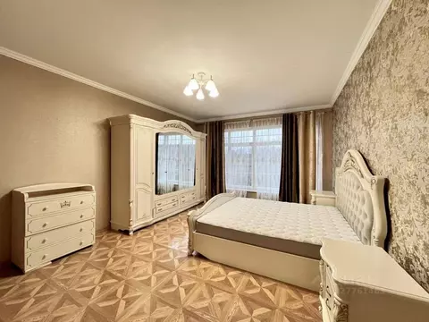 Дом в Москва пос. Лукино,  (275 м)