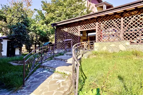 Коттедж в Краснодарский край, Сочи Красная Поляна пгт, ул. Защитников ...