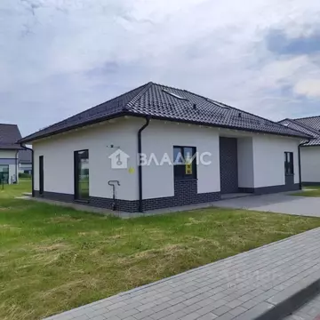 Дом в Калининградская область, Гурьевский муниципальный округ, пос. ...