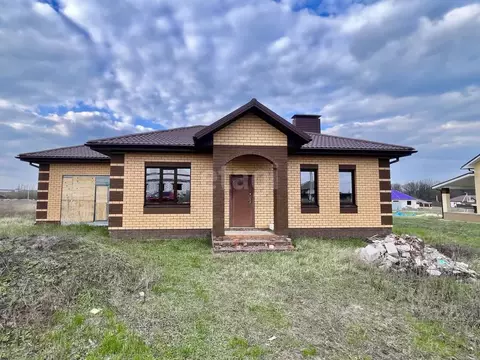 Дом в Белгородская область, Строитель Яковлевский городской округ, ул. ...