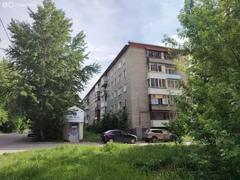 3-комнатная квартира: Пермь, Зюкайская улица, 4 (51 м)