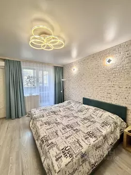 2-к кв. Волгоградская область, Волгоград ул. Расула Гамзатова, 11 ...