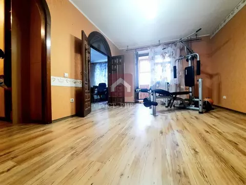 3-к кв. Саратовская область, Саратов ул. Имени Братьев Никитиных, 6 ...