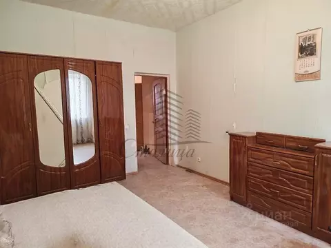 2-к кв. Белгородская область, Старый Оскол Буденного мкр, 16 (68.2 м)