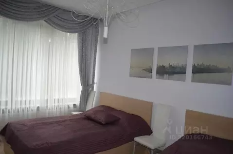 1-к кв. Крым, Ялта проезд Парковый, 6А (66.0 м)