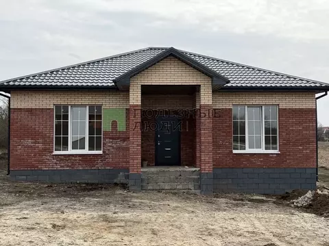 Дом в Белгородская область, Яковлевский муниципальный округ, Красный ...