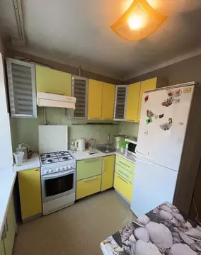 3-к кв. Башкортостан, Уфа Первомайская ул., 75 (53.0 м)