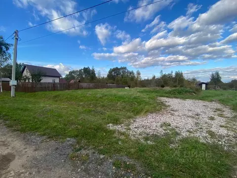 Участок в Новгородская область, Новгородский район, Ракомское с/пос, ...