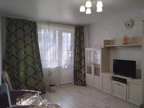 Продается 2-комнатная квартира