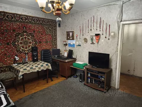 2-к кв. Москва Ленинский просп., 77к1 (71.0 м)