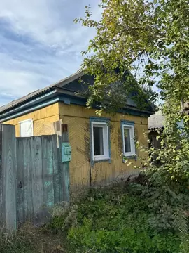 Дом в Алтайский край, Рубцовский район, Веселоярский сельсовет, с. ...