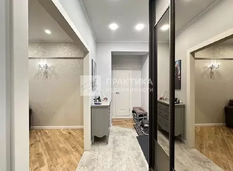 Продается 2-комнатная квартира