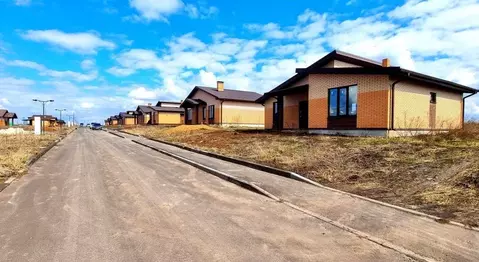 Дом в Курская область, Курский район, Полянский сельсовет, с. ...