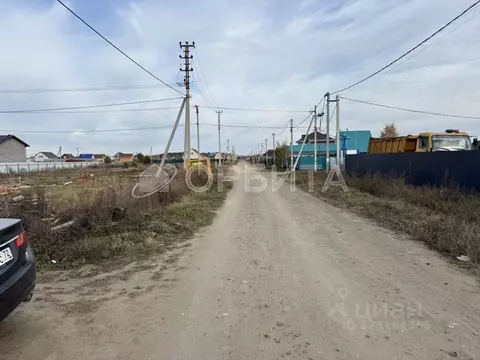 Участок в Тюменская область, Тюменский муниципальный округ, д. ...