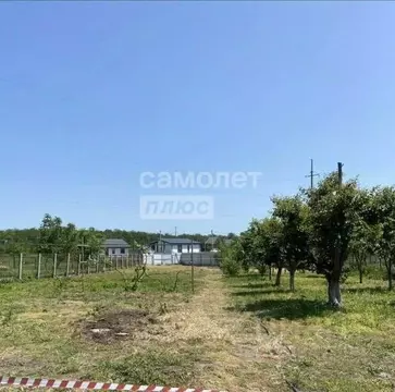 Участок в Краснодарский край, Кореновск ул. Памяти Героев (6.0 сот.)