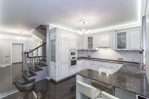 Дом в Тюменская область, Тюменский район, д. Дударева ул. Небесная ...