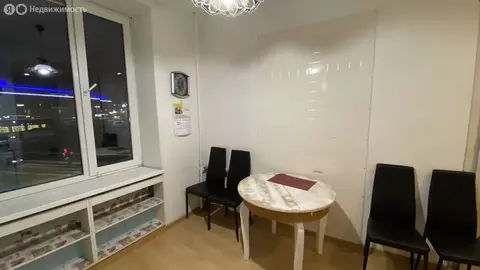 3-комнатная квартира: Петрозаводск, проспект Ленина, 38 (90.1 м)