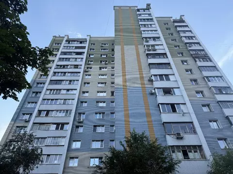 Продается 2-комнатная квартира