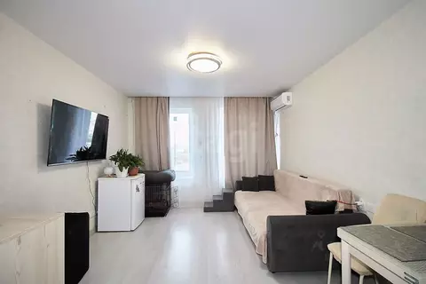 1-к кв. Тюменская область, Тюмень ул. Тимофея Чаркова, 28 (40.0 м)