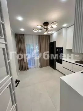 Продается 2-комнатная квартира