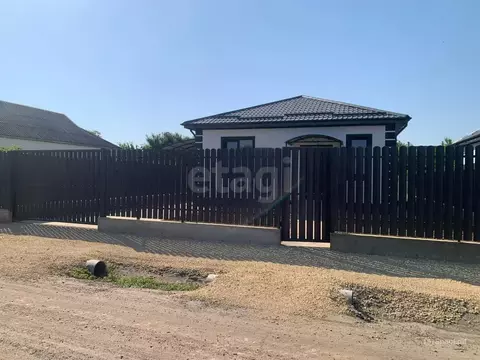 Дом в Краснодарский край, Темрюкский район, Старотитаровское с/пос, ...