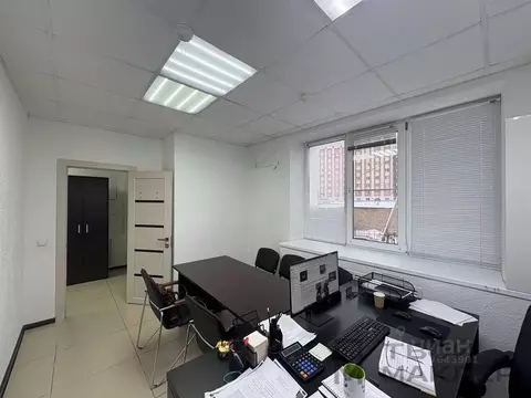 Офис в Пензенская область, Пенза ул. Суворова, 159 (75 м)