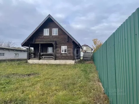 Дом в Липецкая область, с. Тербуны ул. Донская, 1/8 (110 м)