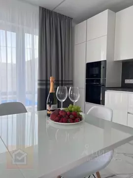 Коттедж в Крым, Сакский район, с. Уютное ул. Дерюгина, 12 (297 м)