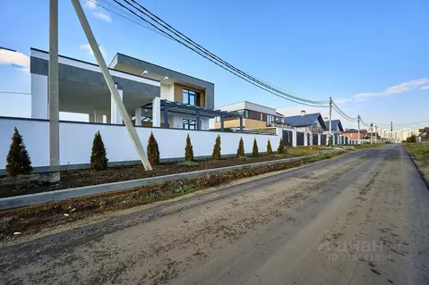 Дом в Краснодарский край, Краснодар ул. Имени И.И. Романенко, 28 (240 ...