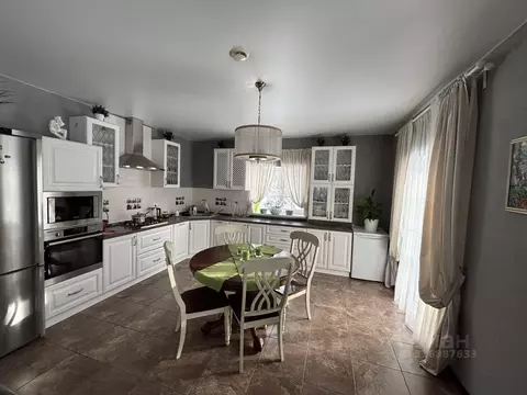 Коттедж в Псковская область, Псковский район, Писковичская волость, ...