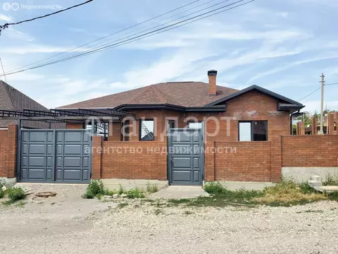 Дом в Ессентуки, Центральная улица (120 м)