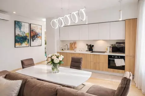 4-к кв. Москва Большая Филевская ул., 4 (100.0 м)