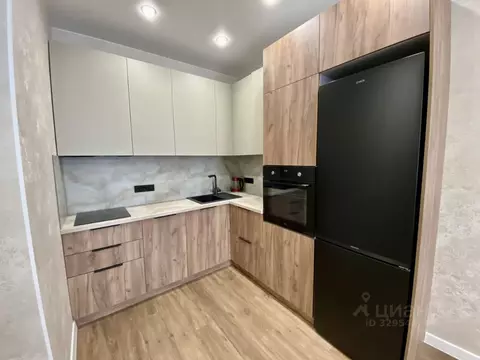 2-к кв. Москва ул. Николая Озерова, 8к1 (36.0 м)