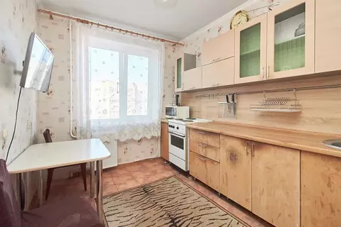 2-к кв. Тюменская область, Тюмень Заречный проезд, 10 (53.8 м)