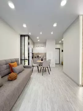 1-к кв. Тюменская область, Тюмень Полевая ул., 108 (37.0 м)