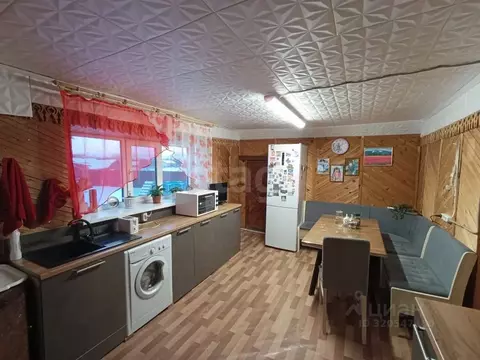 Дом в Псковская область, Псковский район, Середкинская волость, д. ...