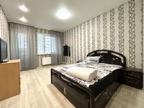 1-к кв. Татарстан, Казань ул. Братьев Батталовых, 20к1 (40.0 м)