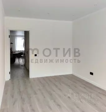 2-к кв. Тюменская область, Тюмень Рощино мкр, ул. Александра ...