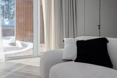 Дом в Свердловская область, Сысертский муниципальный округ, пос. ...