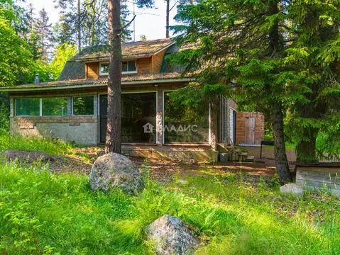 Дом в Выборгский район, Селезнёвское сельское поселение, посёлок ...