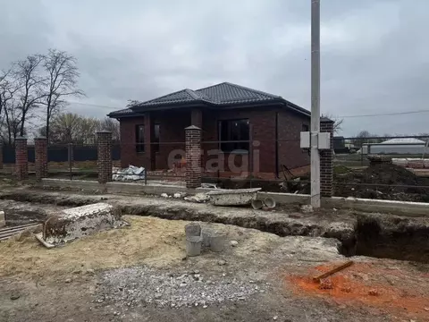 Дом в Ростовская область, Азовский район, Новоалександровка хут.  (106 ...