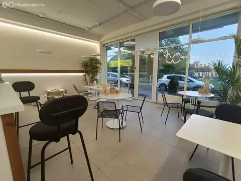 Торговая площадь (60 м)