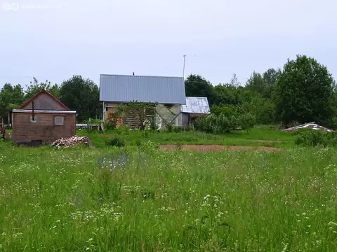 Дом в Псковская область, Локнянский муниципальный округ, деревня ...