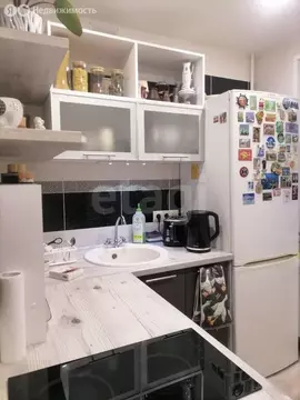 3-комнатная квартира: Нижний Тагил, улица Пархоменко, 147 (58.4 м)