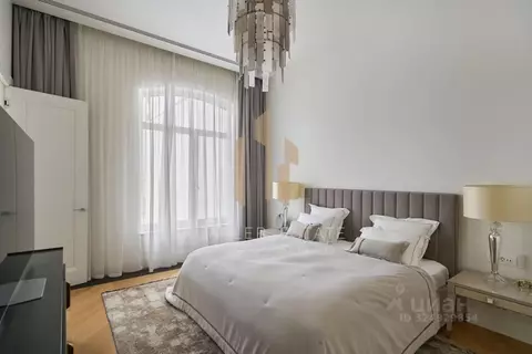 3-к кв. Москва ул. Большая Полянка, 9С1 (194.6 м)